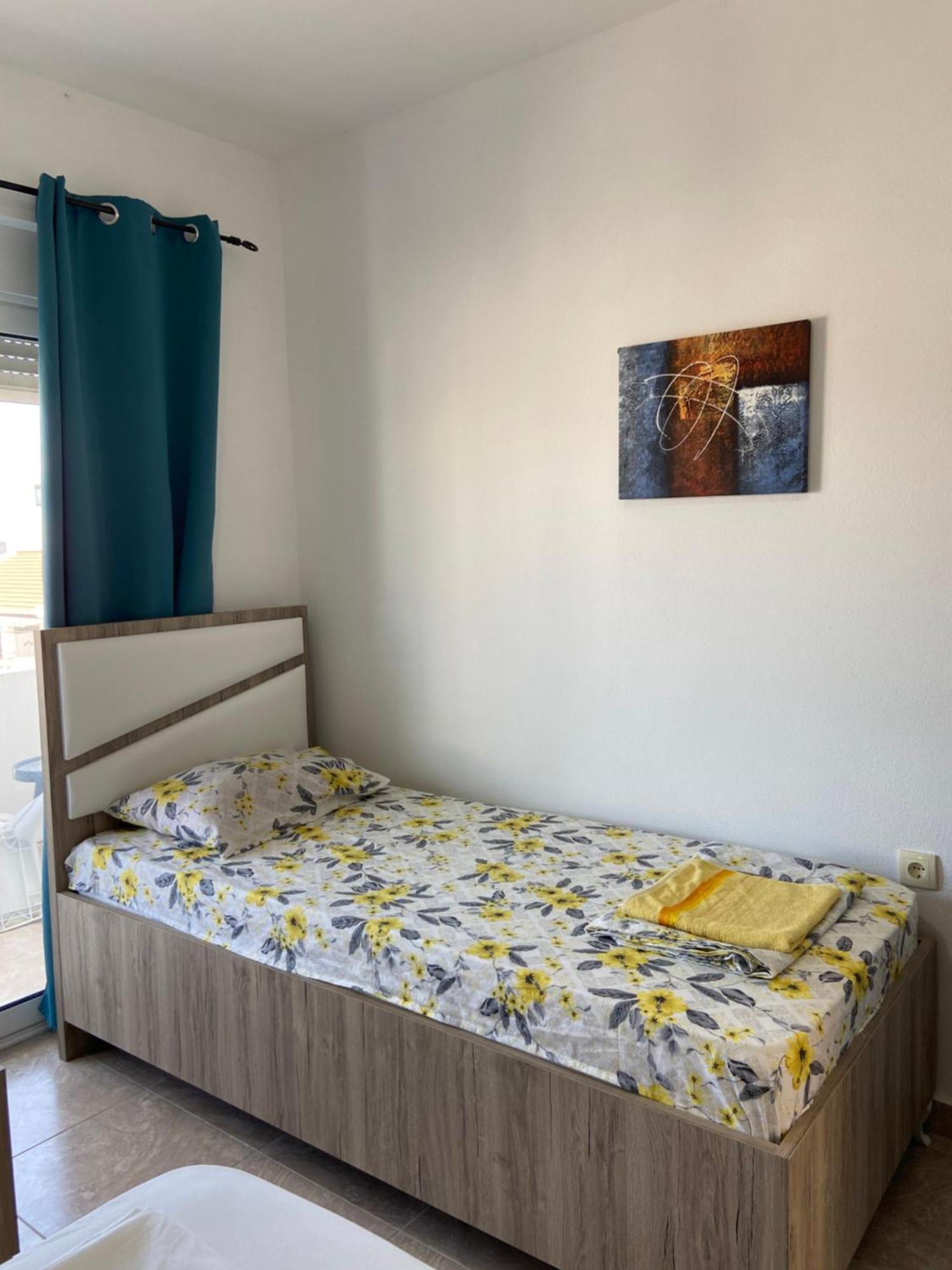 Montebello Inn Apartments 乌尔齐尼 外观 照片