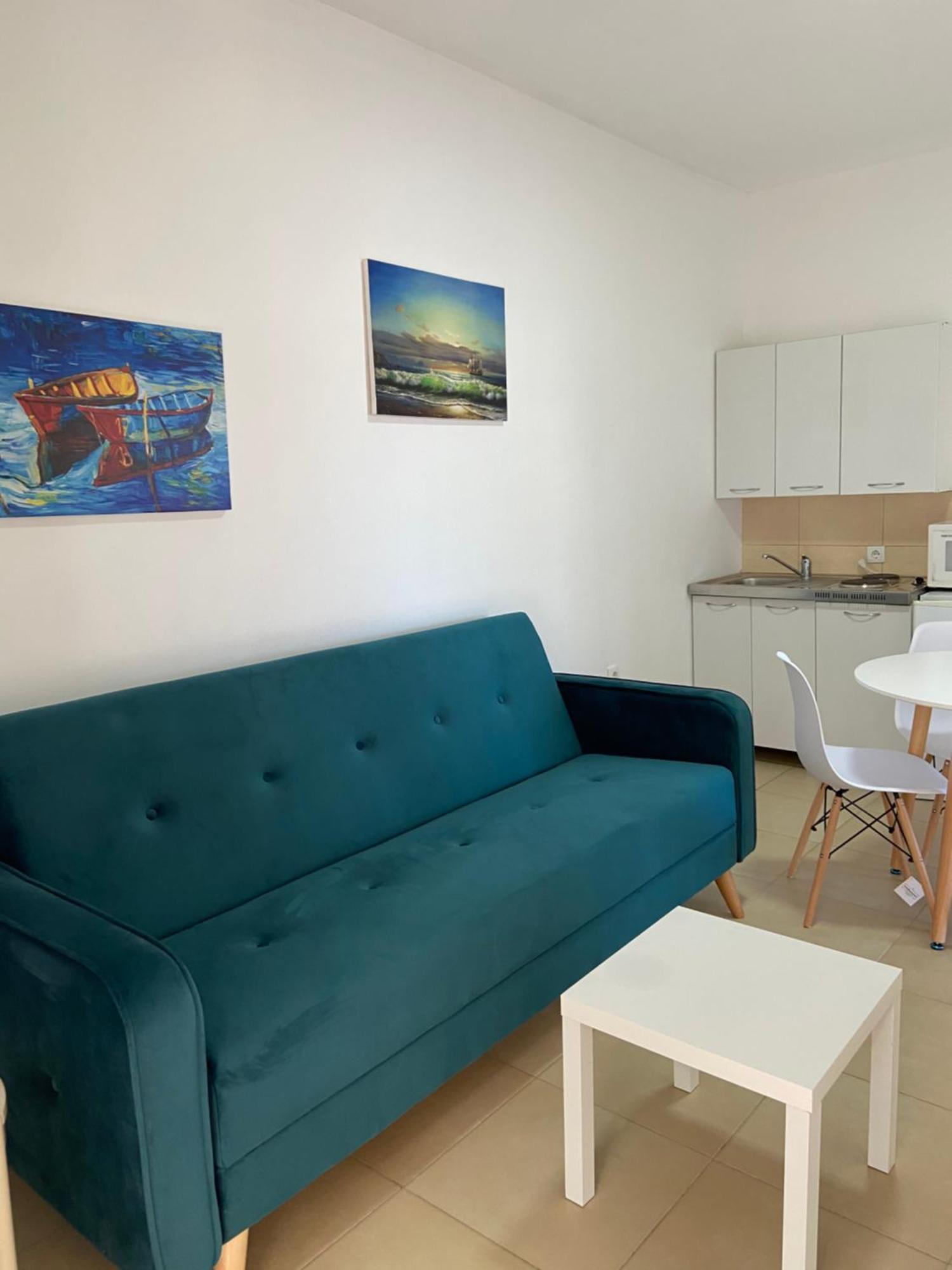 Montebello Inn Apartments 乌尔齐尼 外观 照片